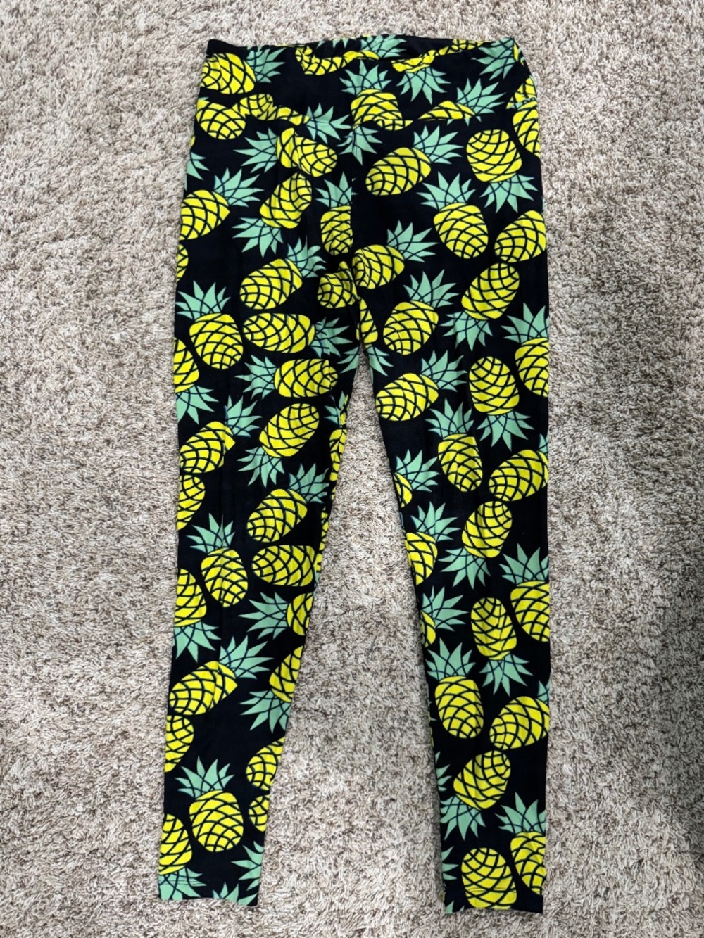 LuLaRoe Women's Pineapple leggings Black/Yellow/Green size TC (12-22)